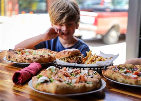 7 Best Kid Friendly Restaurants In Chicago Urbanmatter