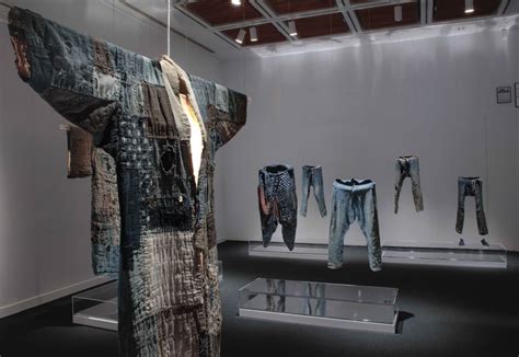 A New Show Explores How A Textile Form Invented By Peasants Inspired