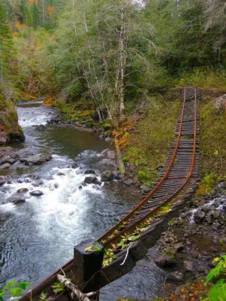 Abandoned Railroads In Oregon You Can Hike To Map