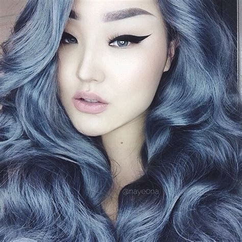 27 Impossibly Pretty Reasons To Go Gray This Summer Silver Blue Hair