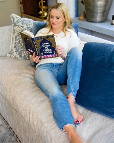Reese Witherspoons Feet