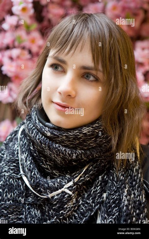 Portrait Young Attractive Teen Girl Stock Photo Alamy