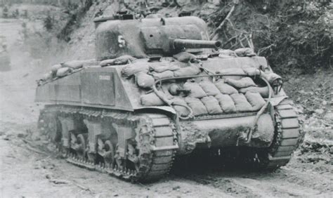 Der Zweite Weltkrieg • Ver Tema M4 Sherman