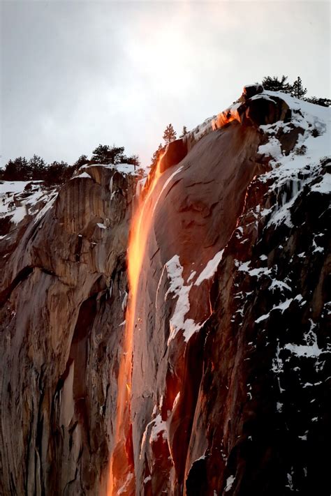 How To Best Photograph Yosemites Firefall Glow Los Angeles Times
