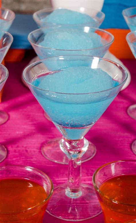 Learn more about our products, delicious rum cocktails and drink recipes. Colorful drinks #drink #color | Colorful drinks, Cocktail ...