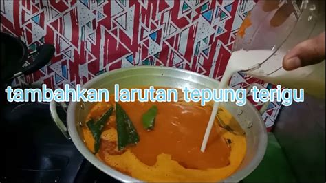 • masukkan bawang putih goreng, bawang merah goreng, baking powder, garam, gula, lada, putih telur. CARA BIKIN KUAH SATE PADANG - YouTube