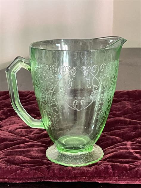 Hazel Atlas Depression Glass Green Florentine Poppy Pitcher 5 Footed