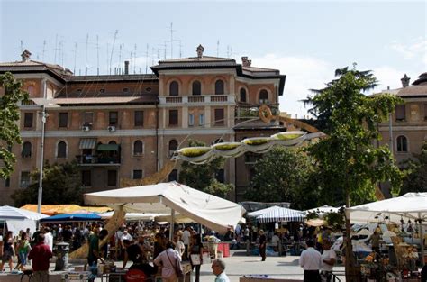 Mercato Di Porta Portese Rome