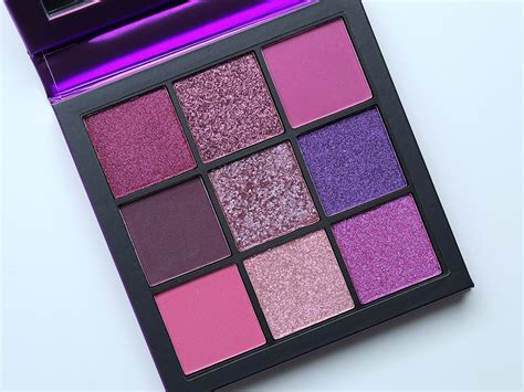 Huda Beauty Obsessions Eyeshadow Palettes отзыв свотчи фото