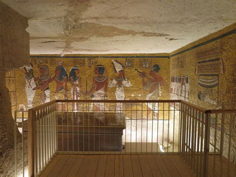 King Tutankhamun Tomb Ancient Egypt Old Egypt Egypt Images And Photos