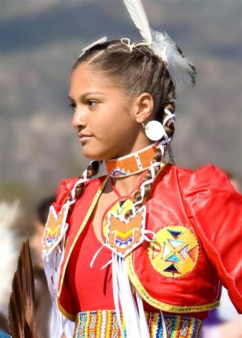 Native American Models Native American Regalia Native American Pictures Native American