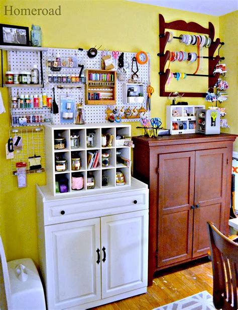 Craft Room With Unique Storage Ideas Homeroad