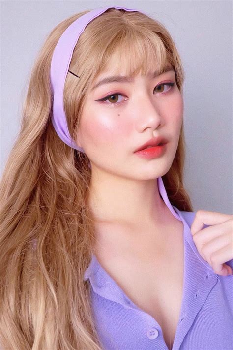 Exploring Soft Girl Aesthetic What Is It And How To Get The Look — Moonsugarbeauty