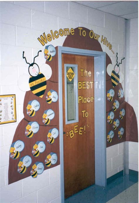 65 Awesome Classroom Doors For Back To School