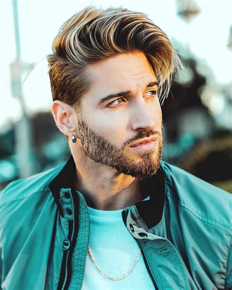 Short hair was fairly popular throughout the 60s, but the 70s and 80s favored different hairstyles. 👊 hair! @travbeachboy ⚫ #modaprameninos | Men hair ...