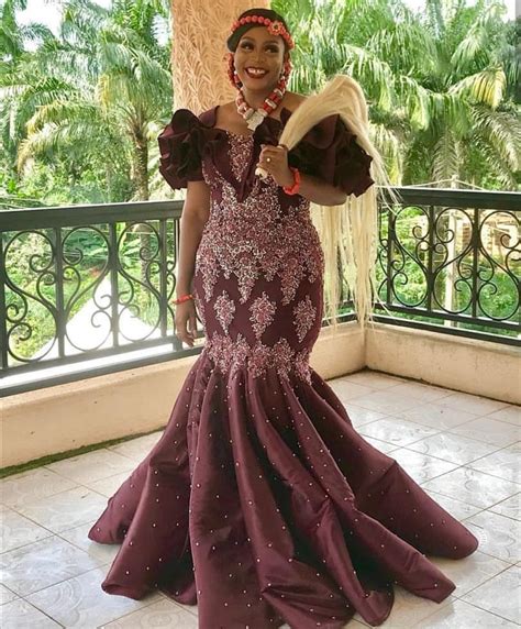 Attractive Gowns For Traditional Wedding - fashionist now