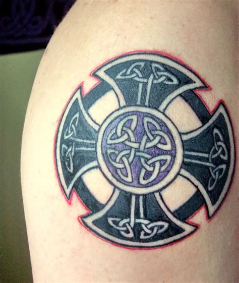 Cross tattoos are one of the most popular tattoo designs. 25 Best Cross Tattoos Designs For Men - EchoMon