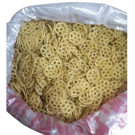 Salty Maida Round Snack Pellet Packaging Size Loose At Rs 55kg In Varanasi