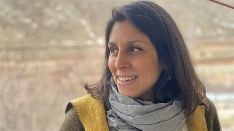 Britanka iranskog porijekla koja je šest godina bila u zatvoru u Iranu na putu je za Veliku