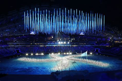 Russia Wraps Up Sochi Winter Olympics With Festive Closing Ceremony