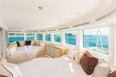 Luxury Crewed Motor Yacht Jade 959 52m Jade Yachts 6 Cabins
