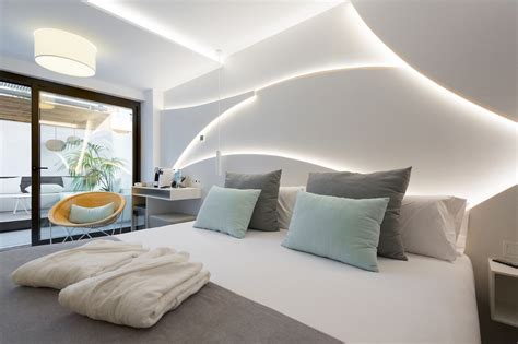 Top 5 Amazing Modern Bedroom Interior Designs That You Can Consider For