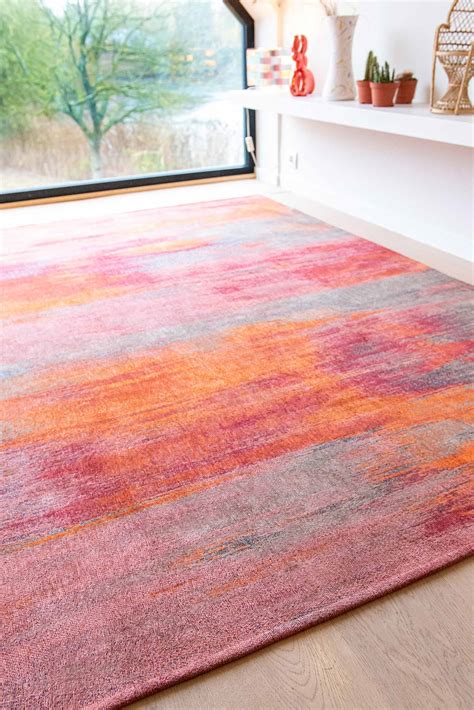 Louis De Poortere Rug Atlantic Hibiscus Red 9116 Monetti Design