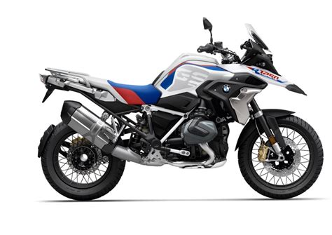 The black storm metallic/black/agate gray paintwork emphasizes the powerful shape of get the r 1250 gs ready for your adventures with a variety of styles and features: I prezzi delle nuove BMW R1250GS m.y. 2021 - News - Moto.it