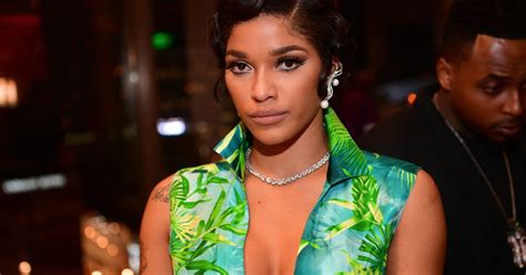 Love And Hip Hop Star Joseline Hernandezs Baby Bonnie Bella Makes