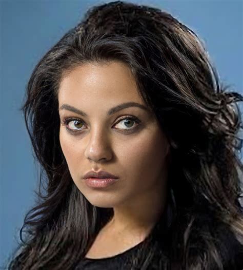 Mila Kunis Actress Wikipedia Height Age Videos Biography Weight