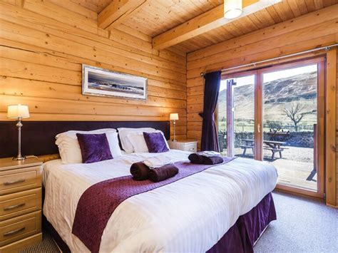 Luxury Highland Lodge With Hot Tub