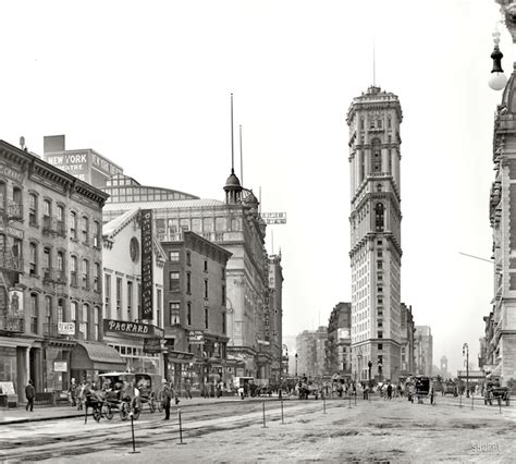 Why Nyc Drops An 11875 Pound Ball On New Years Eve The Atlantic