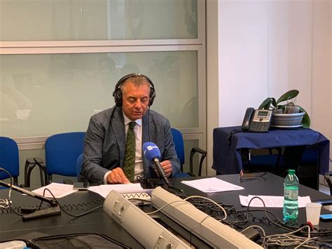 Aggiornamento richiesto per riprodurre i media è necessario aggiornare il browser ad una versione recente o aggiornare il tuo flash plugin. DALLA SEDE FABI IN DIRETTA SU RADIO RAI 1 I COMMENTI ALLE ...