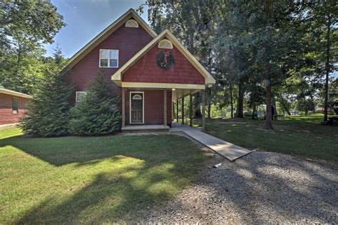 You can find an arkansas rental home to suit any budget or tastes, with amenities and conveniences second to. Flippin Cabin - A Fisher's Paradise on White River UPDATED ...
