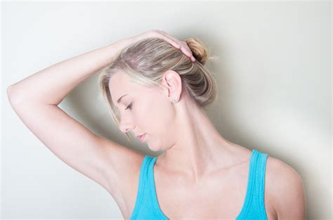5 Easy Stretches For Neck Pain You Can Teach Your Patients Cbd Clinic™