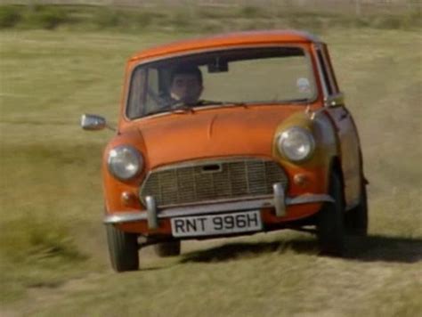 Its fixed and its like mr bean car added rear bumper. Mr. Bean's first mini cooper | Mini cooper, Tv cars, Mr bean
