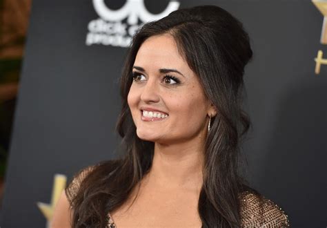 Danica Mckellar Net Worth Wealth And Annual Salary Rich Famous