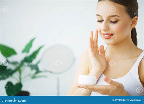 Beauty Face Care Woman Applying Cream On Skin Stock Image Image Of