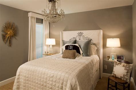 Taupe furniture, bedding, rugs and curtains will easily make your bedroom inviting and soothing this small light taupe bedroom features a bunch of colorful touches to make it look more interesting. Photos | HGTV