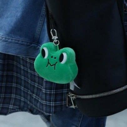 My spring green frog from buildabear came! Pin by biscitu on Frog in 2020 | Cute frogs, Frog, Inspiration