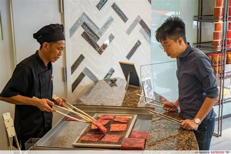 Business was especially brisk during festive seasons for this high quality delicacy. Bee Cheng Hiang Grillery: Get Deep-Fried Bak Kwa, DIY Bak ...