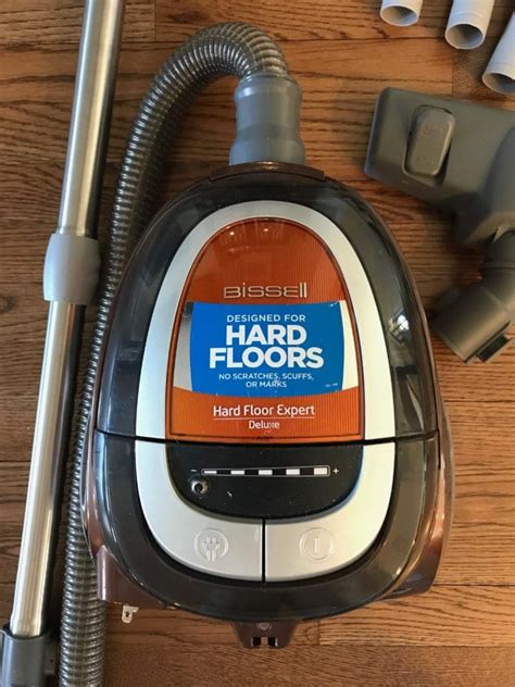 Top 4 Best Vacuums For Hardwood Floors And Area Rugs With Pictures