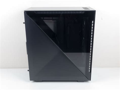 Thermaltake Divider 500 TG ARGB Review A Closer Look Outside