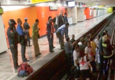 Mujer Se Suicida En El Metro De Río De Los Remedios Nezahualcóyotl