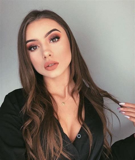 Aleksandra Światek Insta Fashion Polish Models Beauty