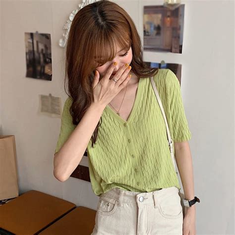 Buy Womens New V Neck Button Short Section Exposed Navel Knitted Short Sleeved T Shirt Cardigan