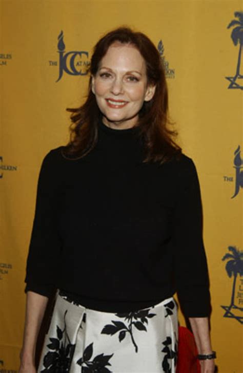 lesley ann warren