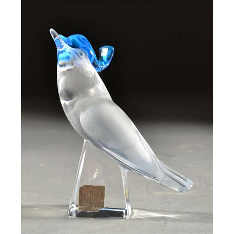 A Fine Lalique Crystal Pimlico Bird Figurine