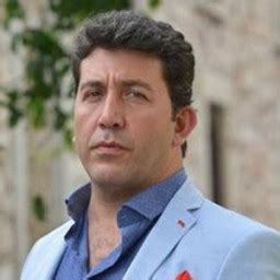 Ablalarının geçmişleri ve dedeleri ile ilgili bir araştırma. Emre Kınay | Dizilah