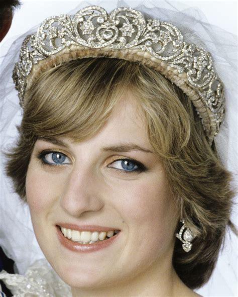 Tiara Mania Countess Spencers Diamond Tiara Worn By Diana Princess